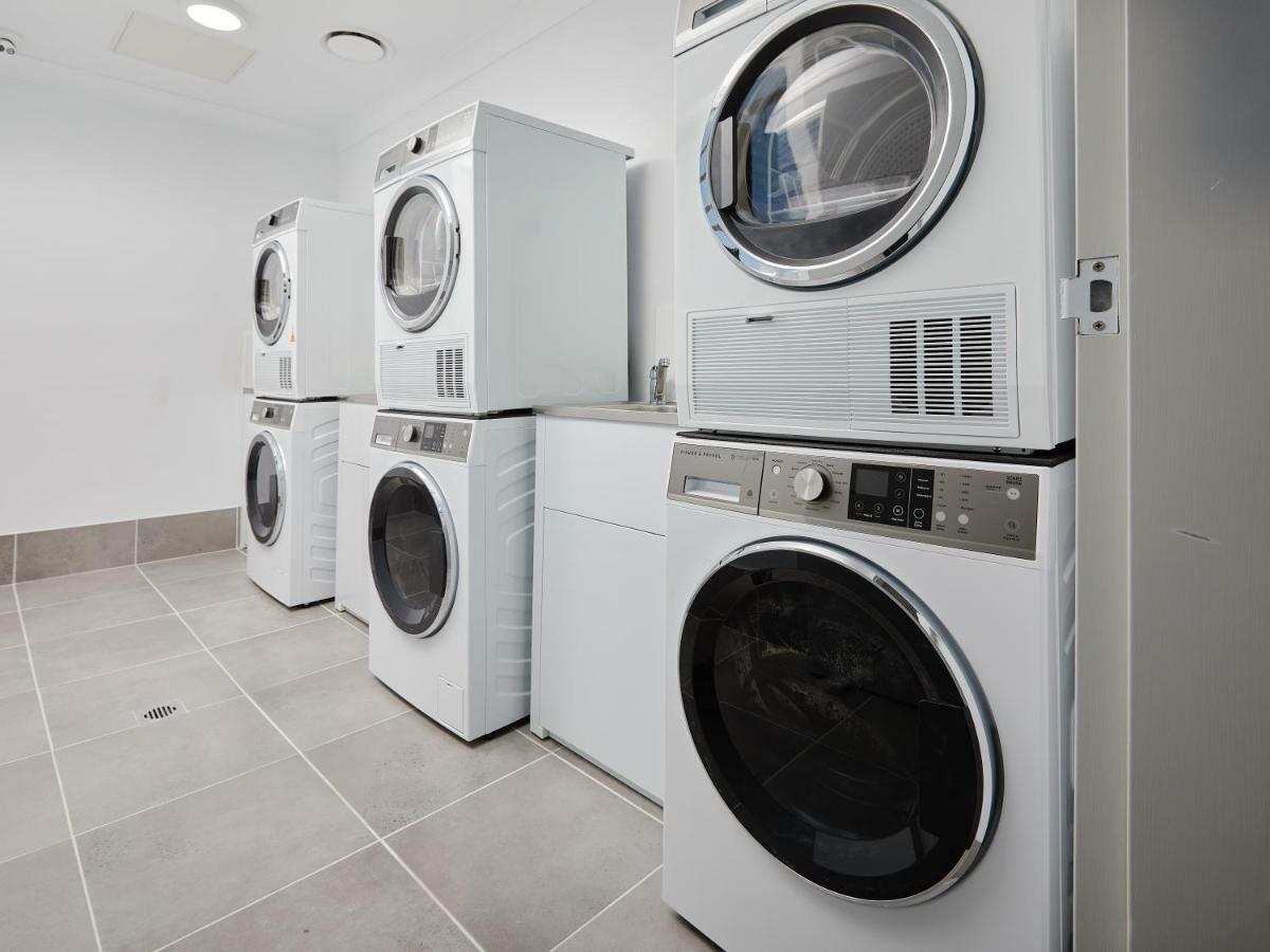 East Maitland Executive Apartments Екстериор снимка